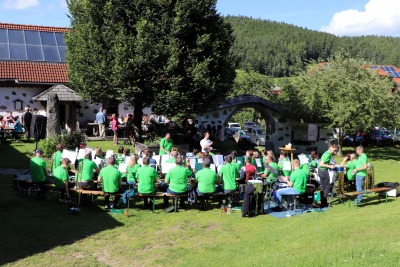 2024.06.16 Dämmerschoppen Roadlhof (Radler Wilbirg) 001